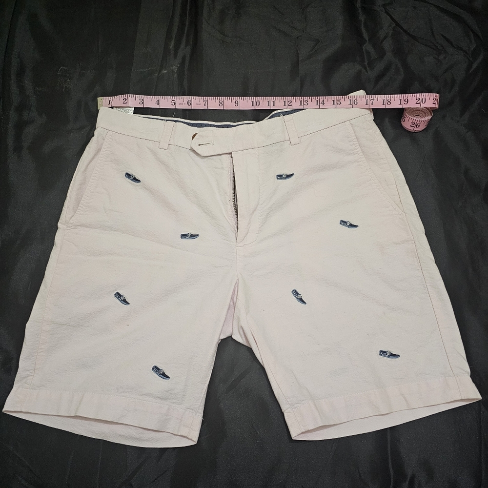 Brooks brothers 8.5" shorts size 34